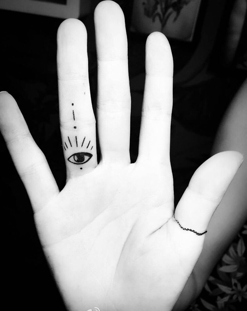 小清新纹身图片_成品手部手臂颈部欧美清新字符图腾纹身图案