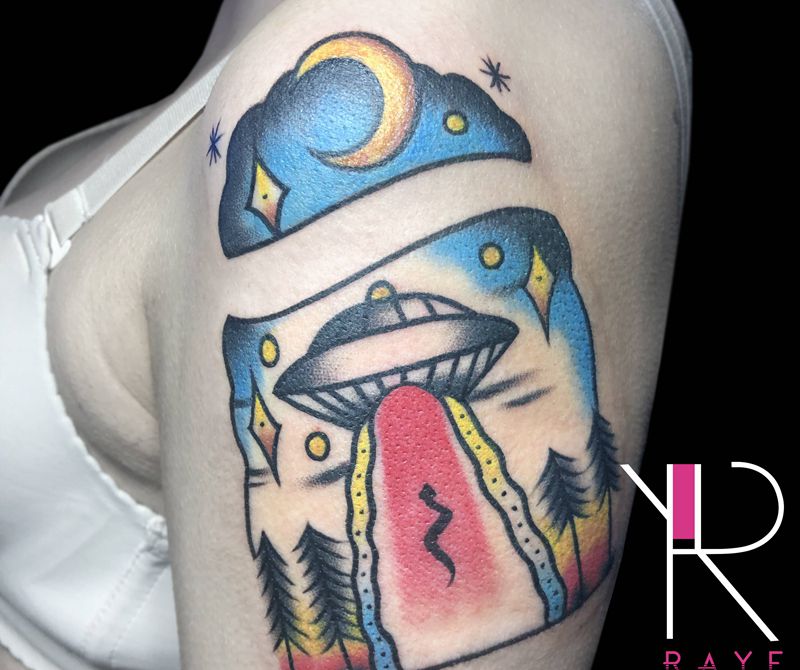 UFO纹身图片_手臂Old School纹身图案