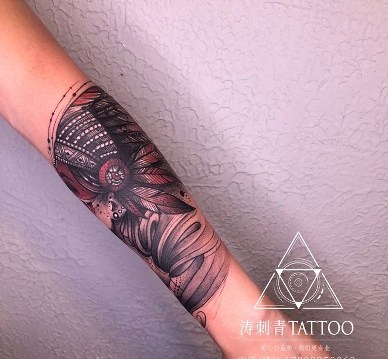 人物纹身图片_手臂纹身图案