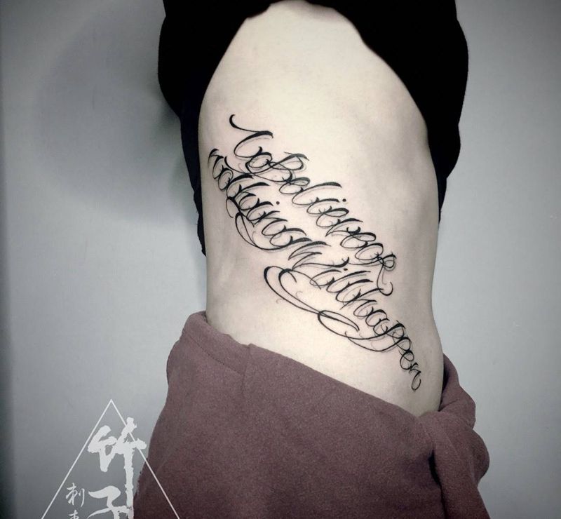 花体腰部纹身图片_成品腰部腹部欧美字符原创纹身图案