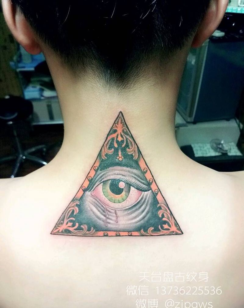天眼纹身图片_颈部传统宗教天台盘古成品纹身图案