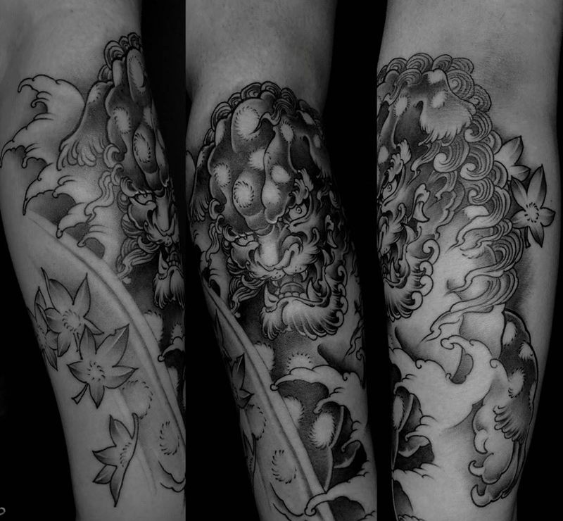 唐狮传统纹身图片_手臂新传统纹身图案
