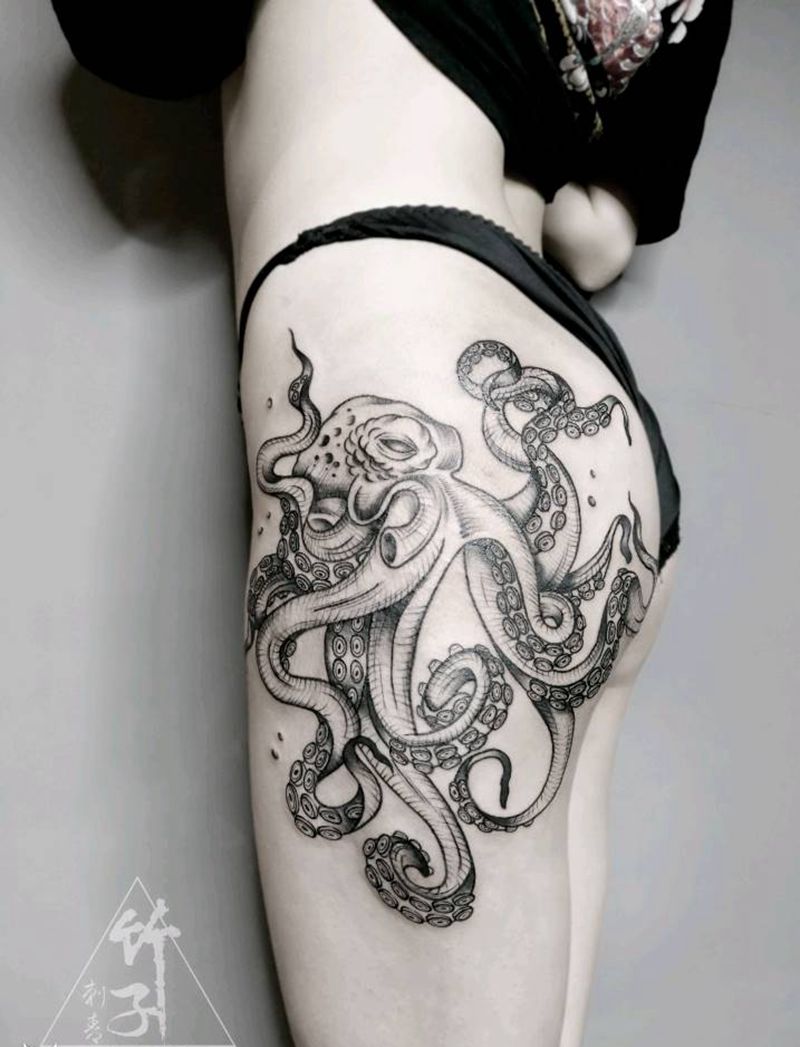 大章鱼纹身图片_臀部欧美肖像写实动物原创成品纹身图案