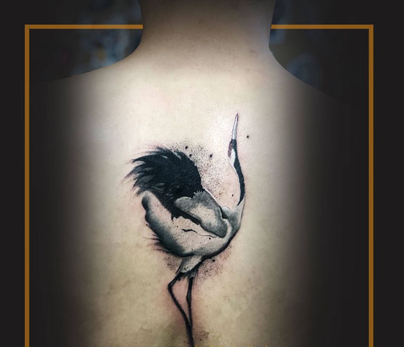 鹤纹身图片_老传统水墨纹身图案