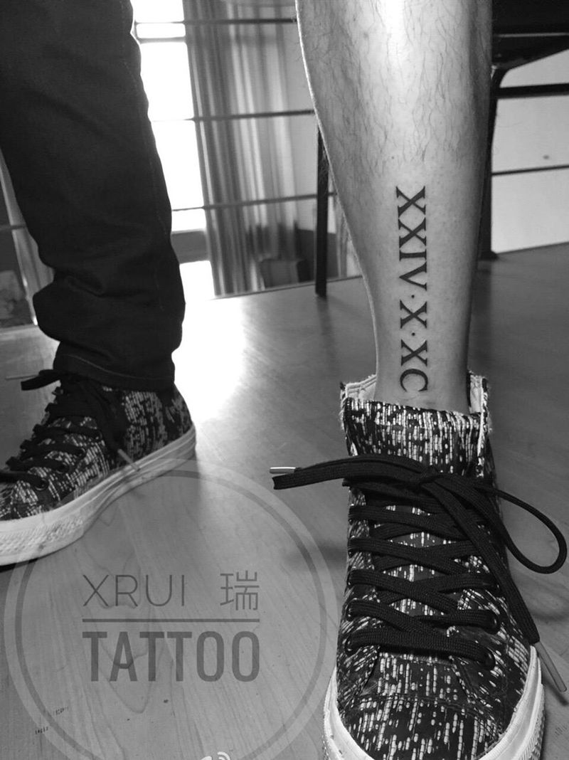 罗马数字纹身图片_成品腿部欧美清新图腾字符纹身图案