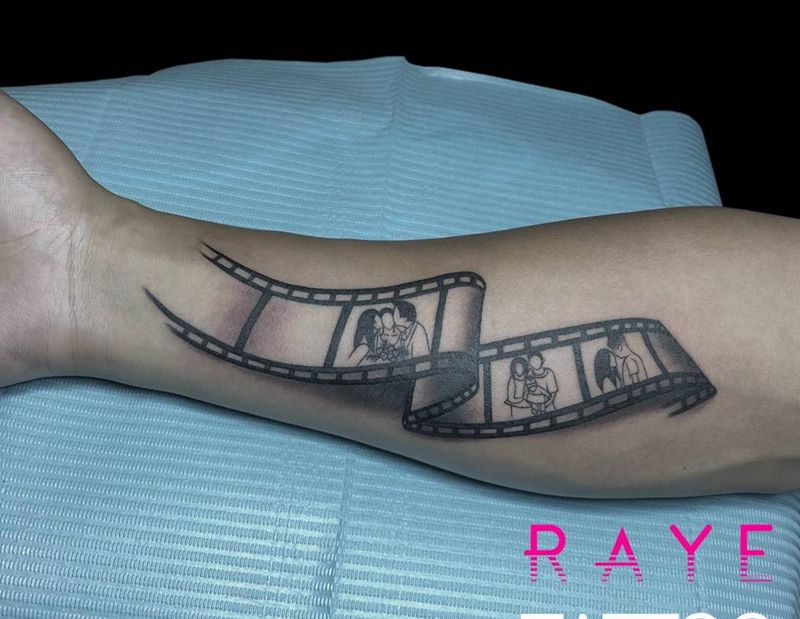 小哥哥的前半生纹身图片_手臂原创设计纹身图案