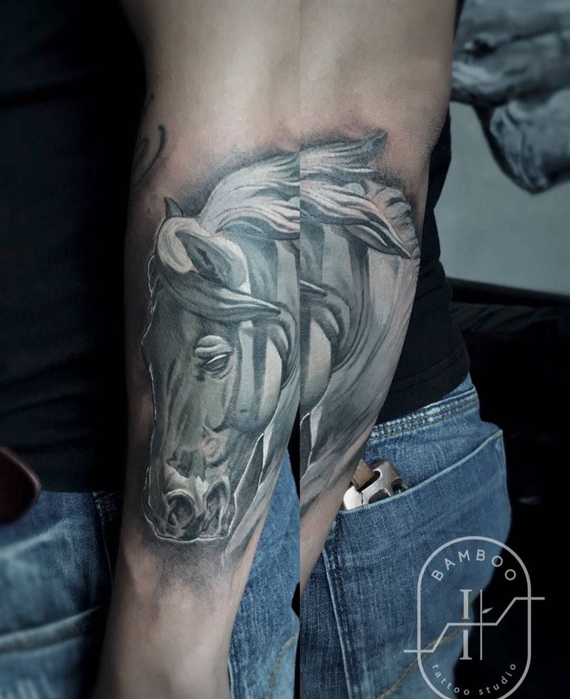 石膏雕塑马纹身图片_成品手臂手部欧美肖像写实动物静物原创纹身图案