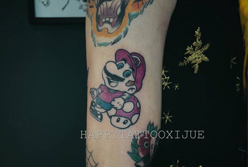 马里奥纹身图片_手臂Old School纹身图案