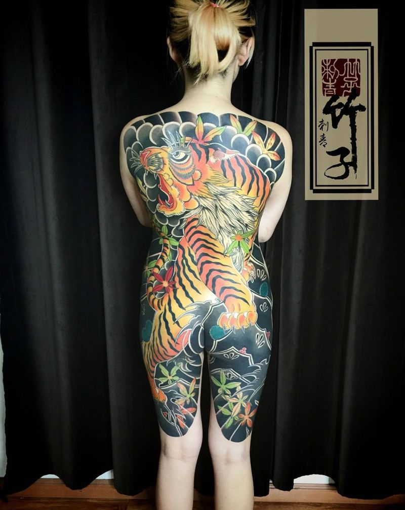 老传统老虎纹身图片_成品传统背部动物原创纹身图案