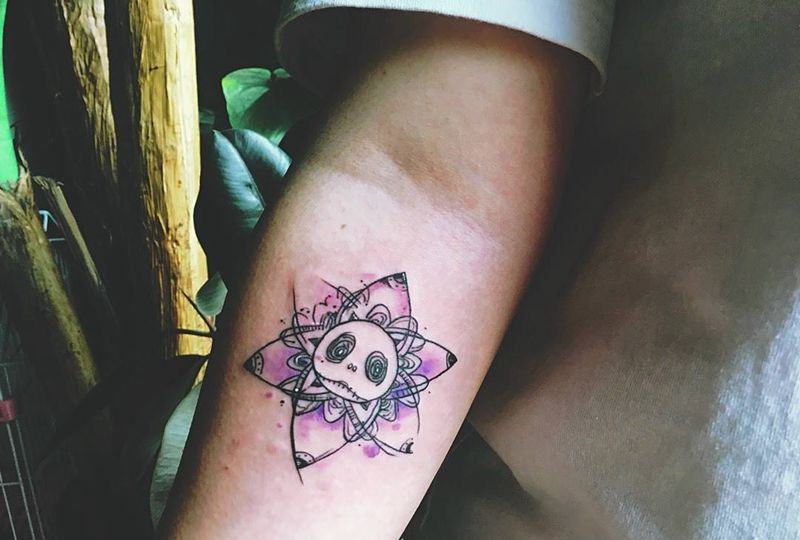 六角纹身图片_手臂水彩水墨骷髅纹身图案