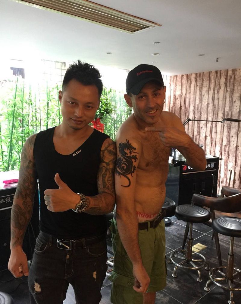 图腾龙纹身图片