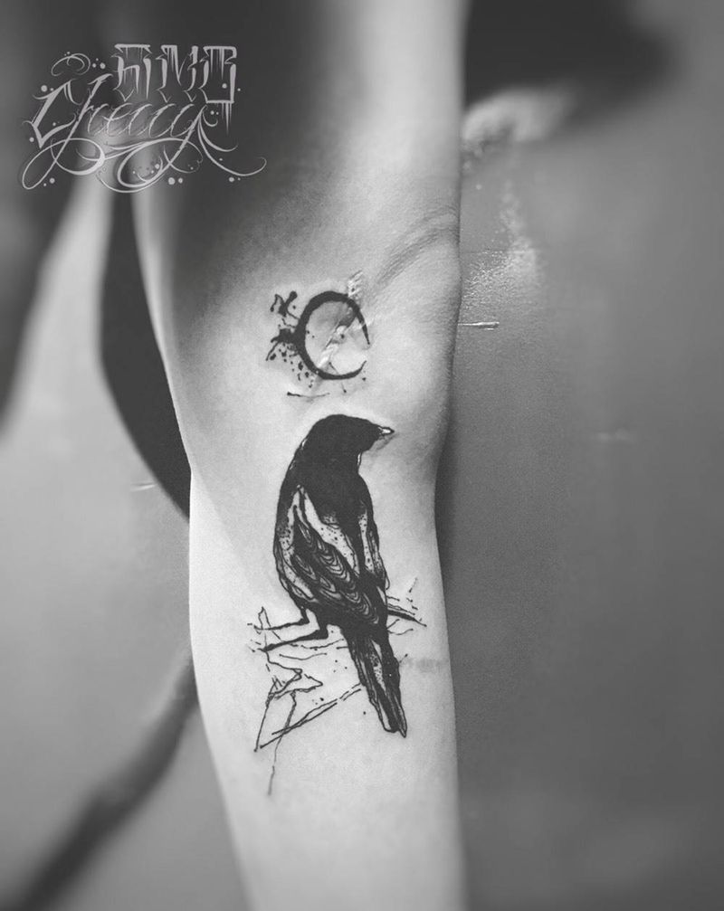 鸟纹身图片_腿部纹身图案