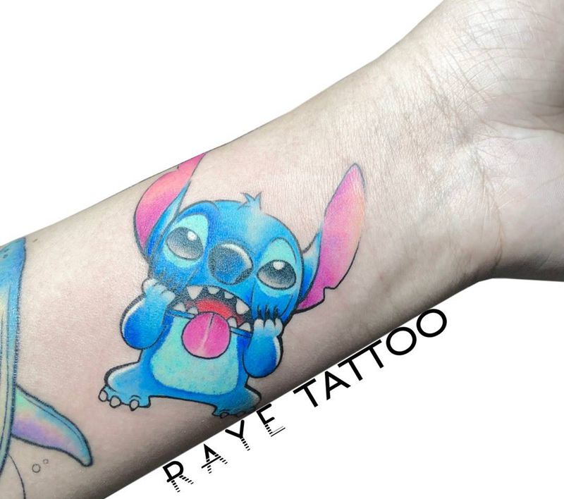 史迪仔纹身图片_成品手臂欧美清新动物纹身图案