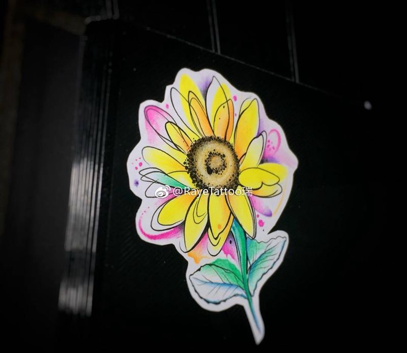 向日葵纹身图片_手稿欧美清新植物水彩线条纹身图案