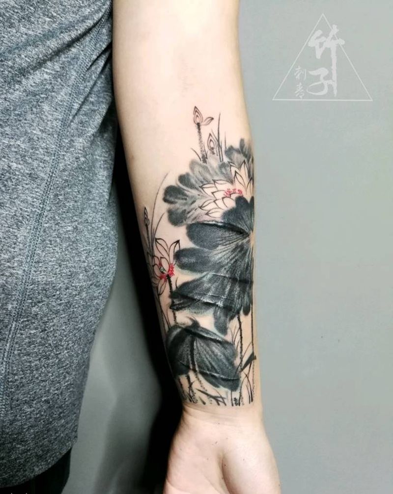 荷花纹身图片_手臂手部清新国画植物原创成品纹身图案