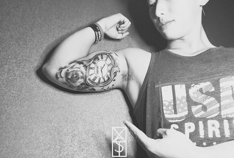 感谢信任纹身图片_成品手臂欧美清新植物纹身图案