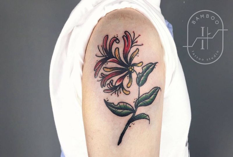 忍冬花纹身图片_成品手臂手部欧美传统原创植物纹身图案