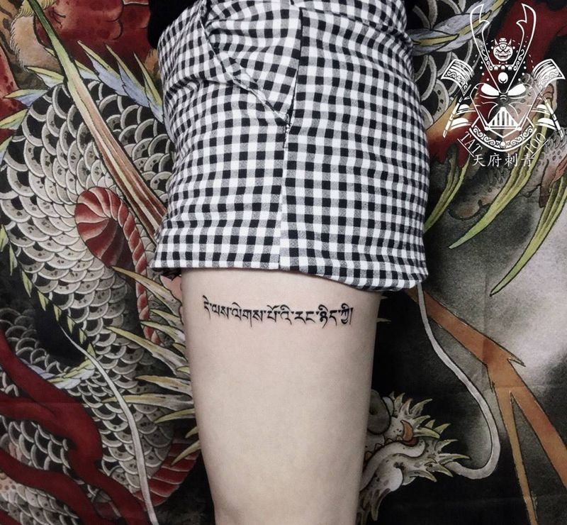 梵文纹身图片_成品腿部习俗传统字符纹身图案