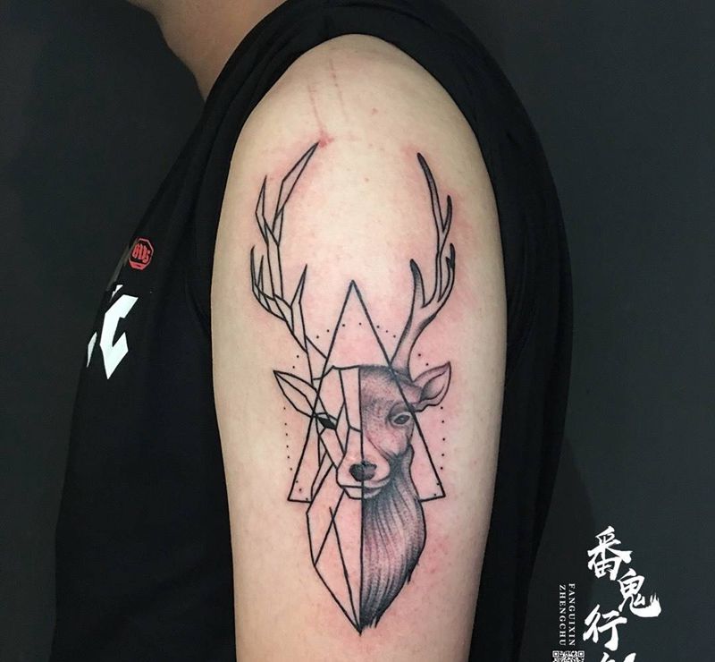 鹿纹身图片