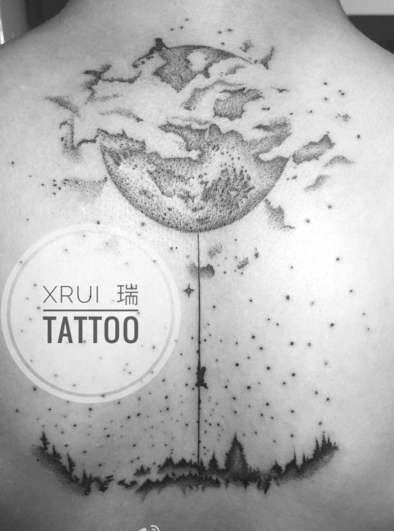 点刺纹身图片_成品背部欧美清新点刺纹身图案