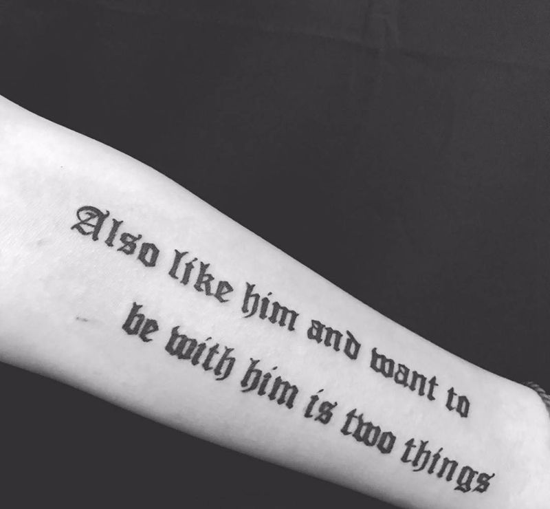 罗马字体纹身图片