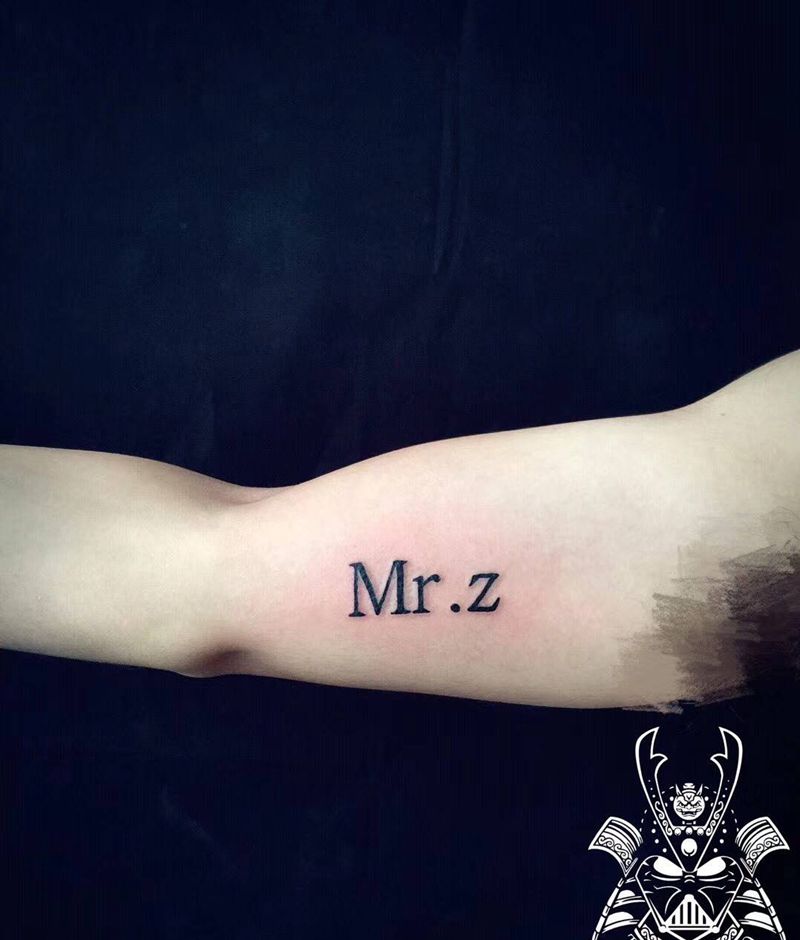 字母纹身图片