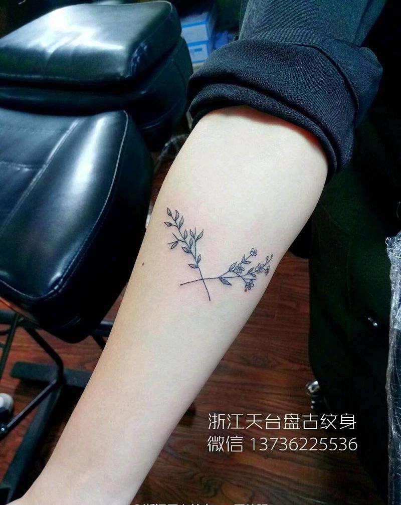 清新纹身图片_手臂传统清新几何植物天台盘古成品纹身图案