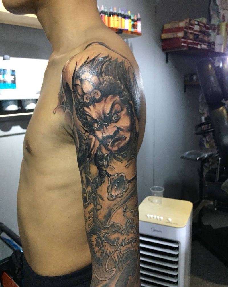 不动明王纹身图片_成品手臂传统纹身图案