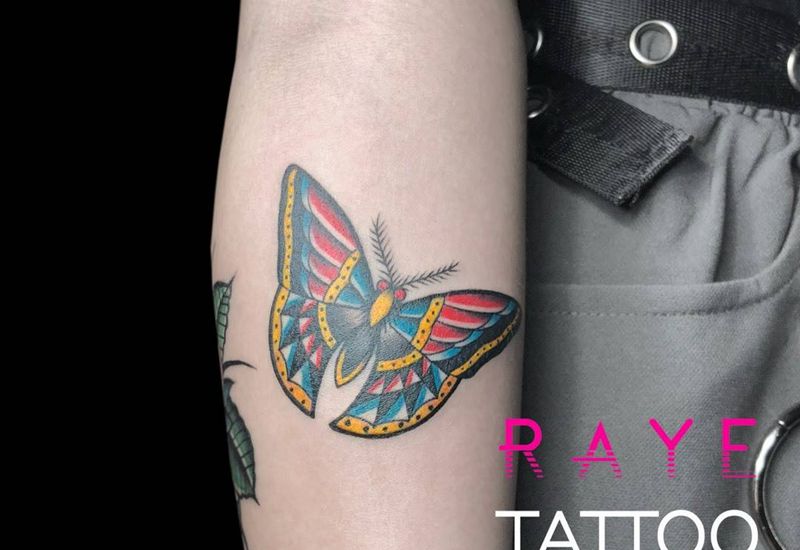 发福蝶纹身图片_手臂Old School纹身图案
