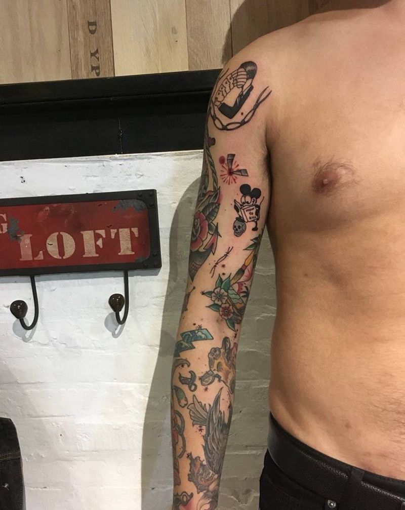 Old school 拼接花臂纹身图片