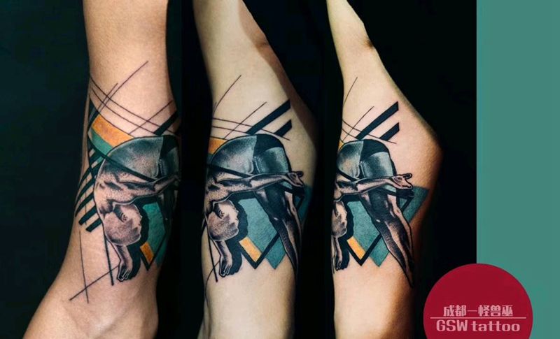 万青纹身图片_手臂纹身图案