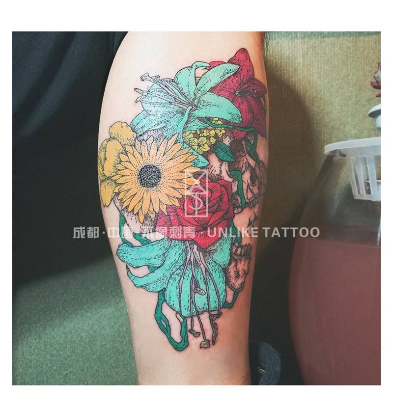 向死而生纹身图片_成品手稿腿部欧美清新写实线条点刺原创纹身图案