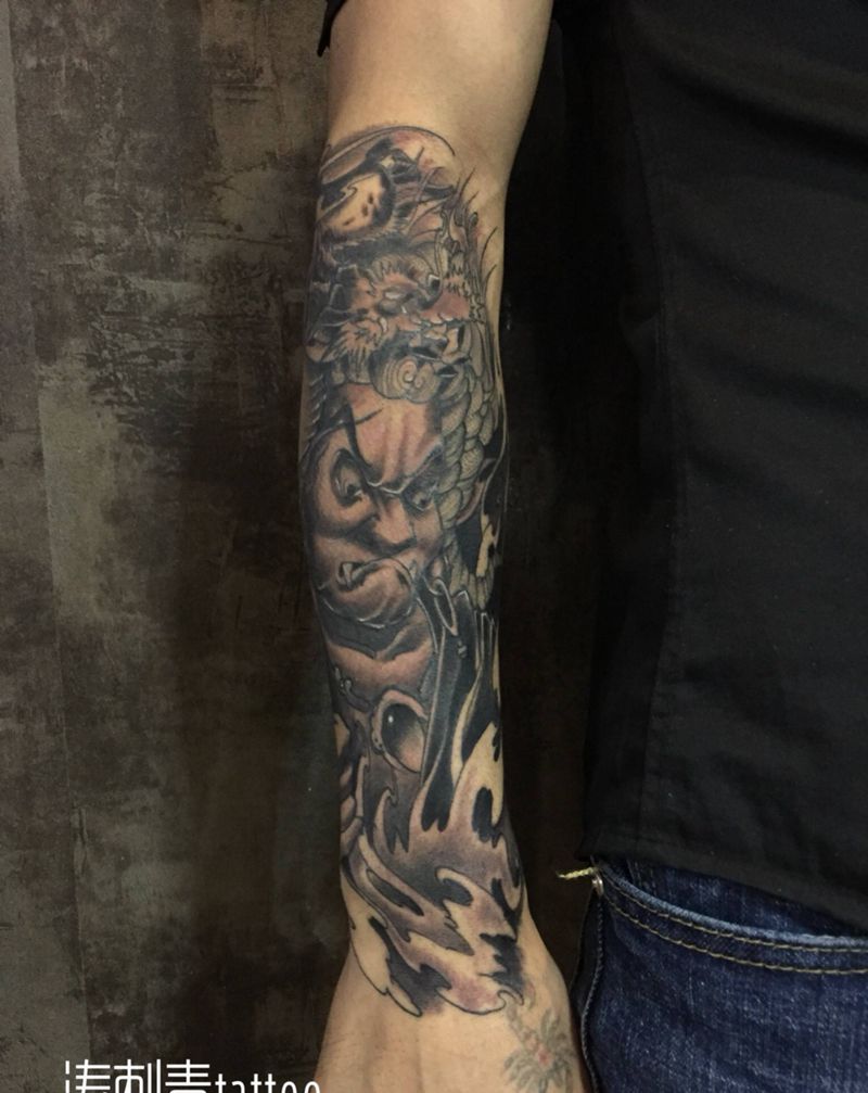 不动明王纹身图片_手臂新传统纹身图案