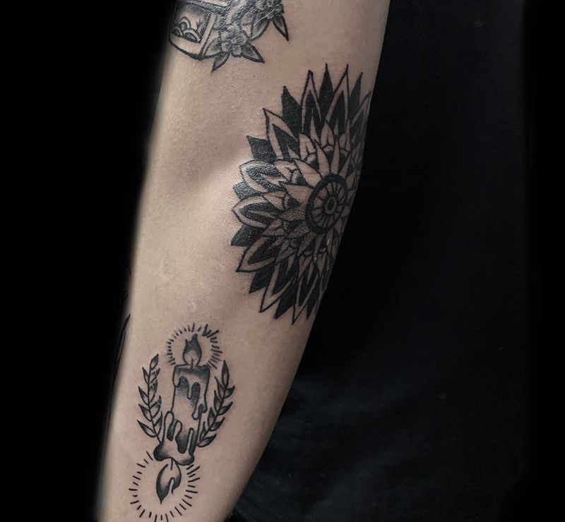 蜡烛纹身图片_手臂Old School蜡烛纹身图案