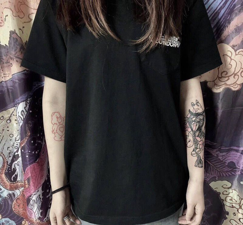 顾客自带稿不知出处-未完成纹身图片_手臂水彩New School猫樱花纹身图案