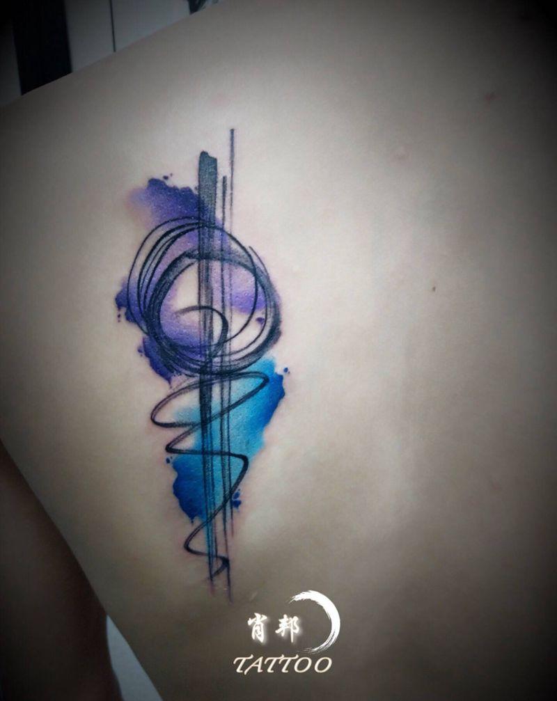 水彩纹身图片_肩部水彩纹身图案