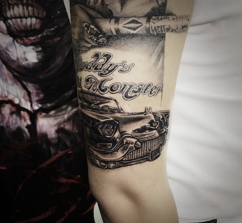 汽车纹身图片_手臂欧美写实奇卡诺写实匪帮纹身图案