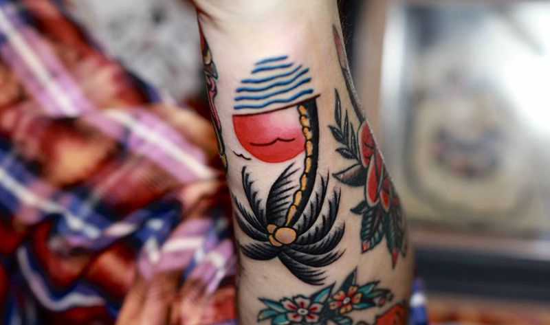 椰子树纹身图片_手臂Old School纹身图案