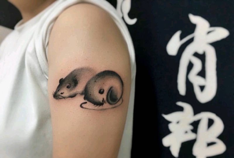 老鼠纹身图片