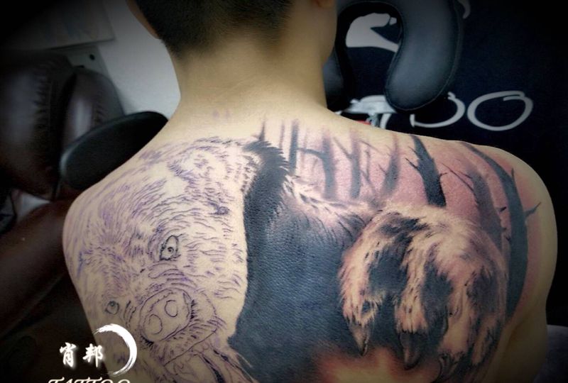 满背第一次进度纹身图片