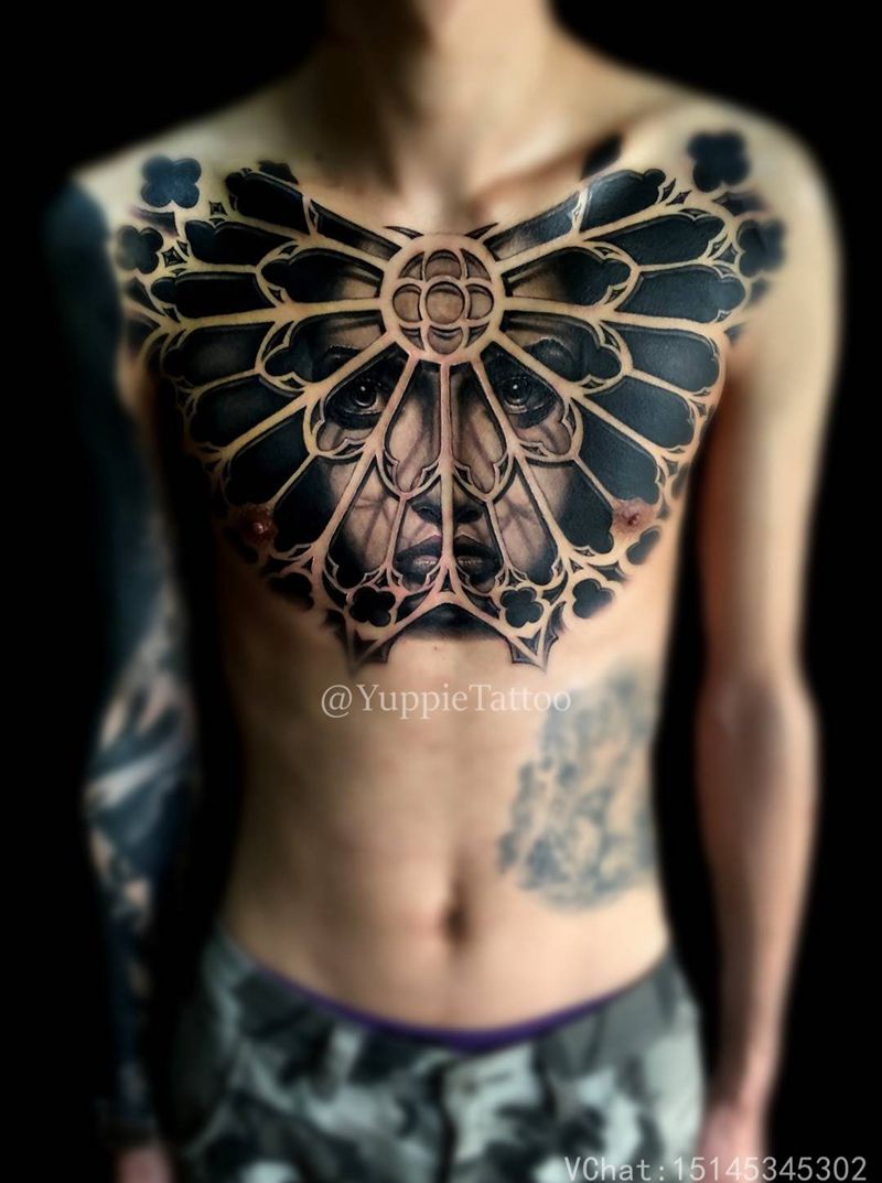 欧美花胸纹身图片