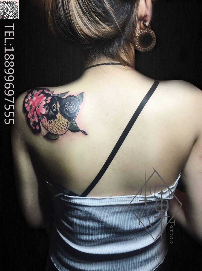 金鱼遮盖纹身图片