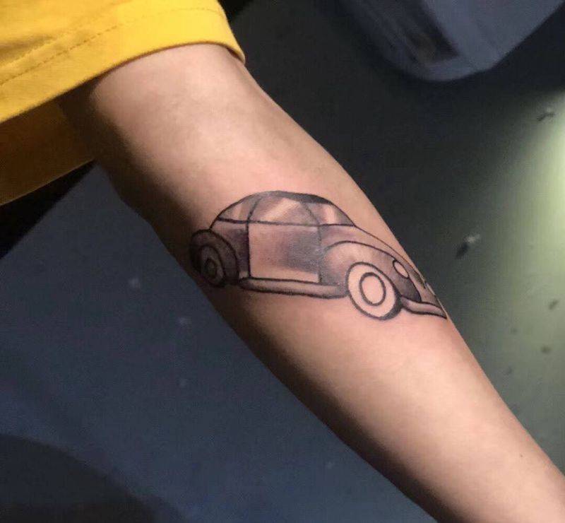 小车纹身图片