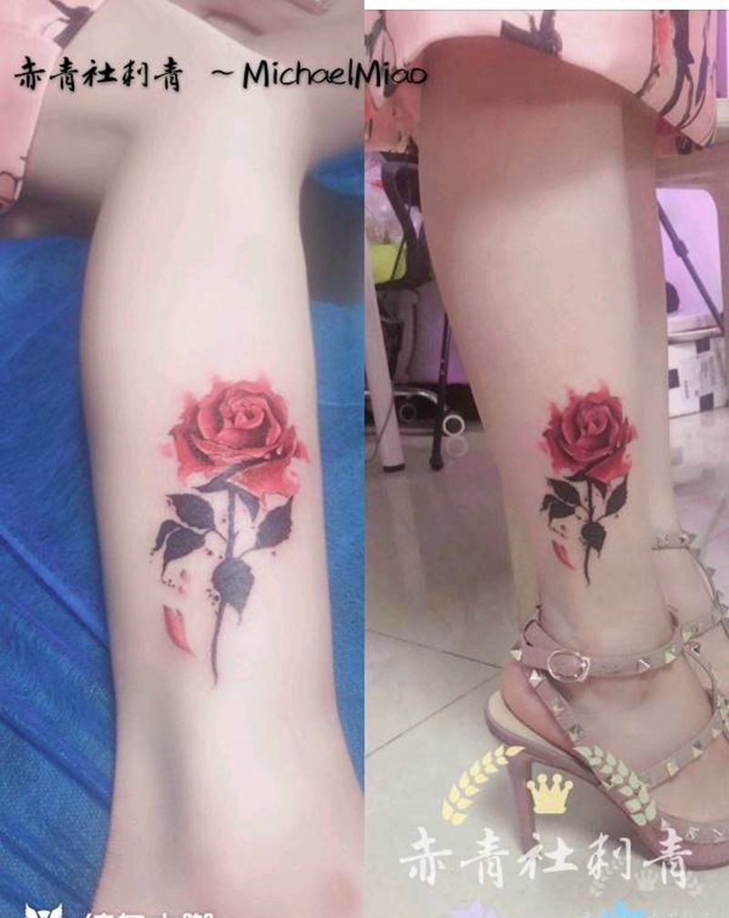 花季纹身图片_腿部新传统纹身图案