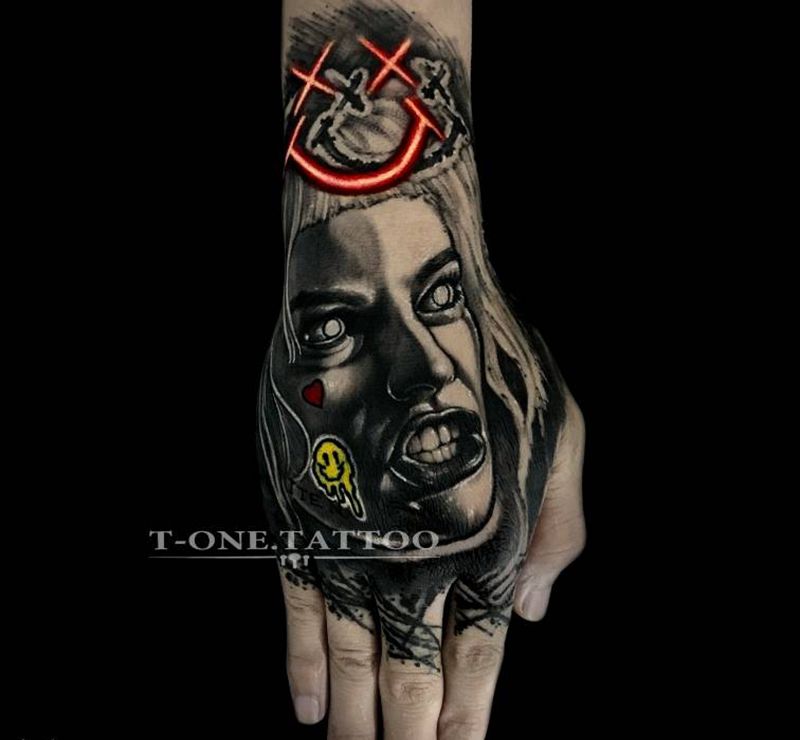 T-one.tattoo纹身图片_手部欧美写实暗黑纹身图案