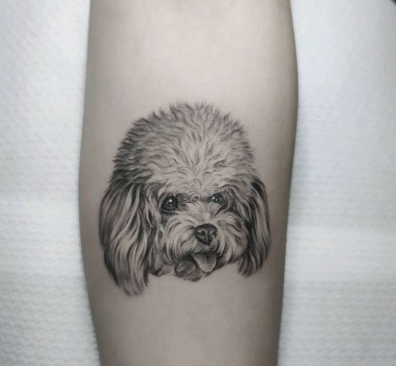 狗狗纹身图片_手臂欧美写实纹身图案