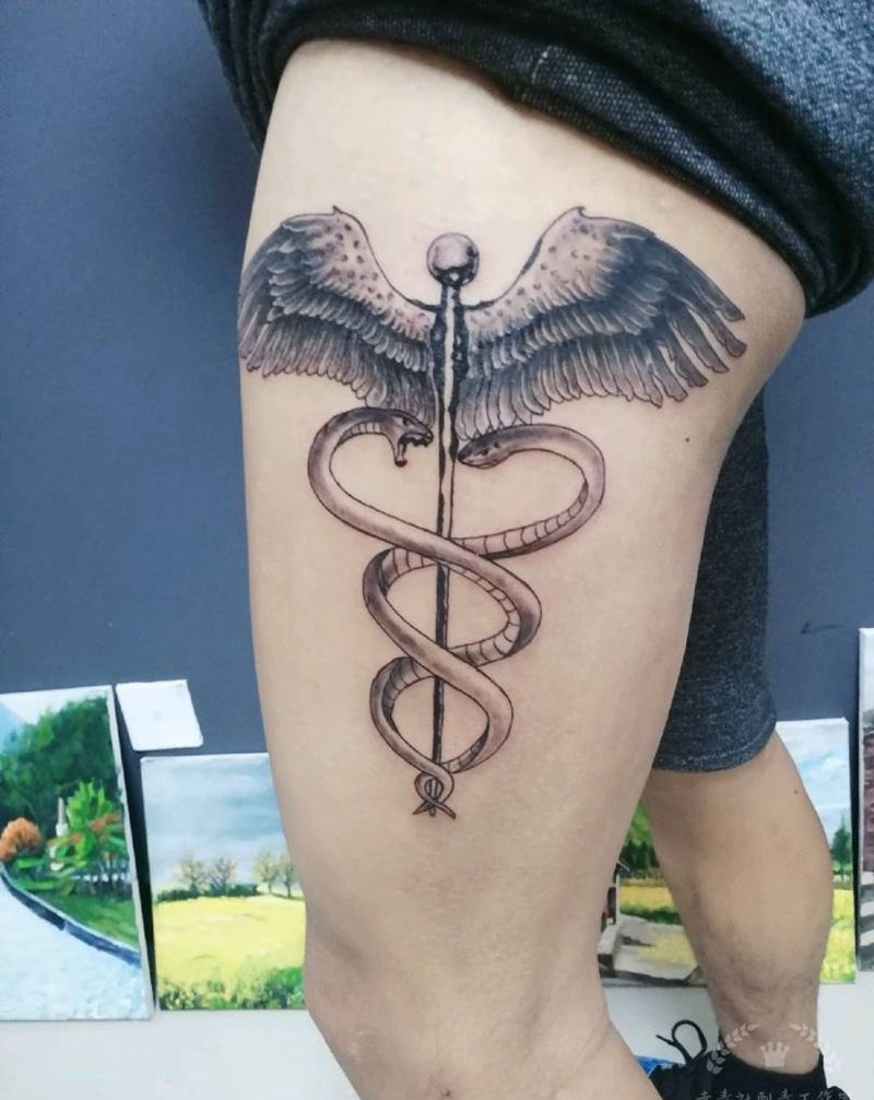 奋斗纹身图片_腿部欧美写实纹身图案