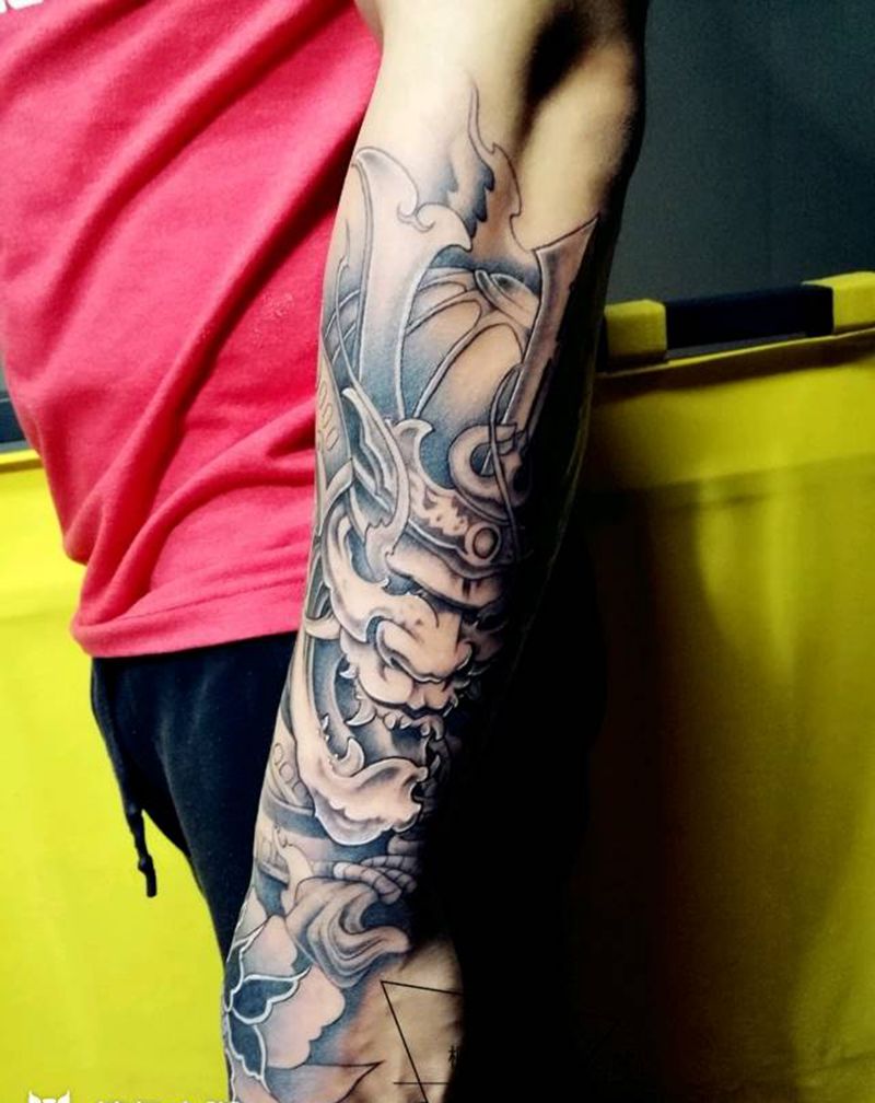 鬼武士纹身图片_手臂传统成品纹身图案
