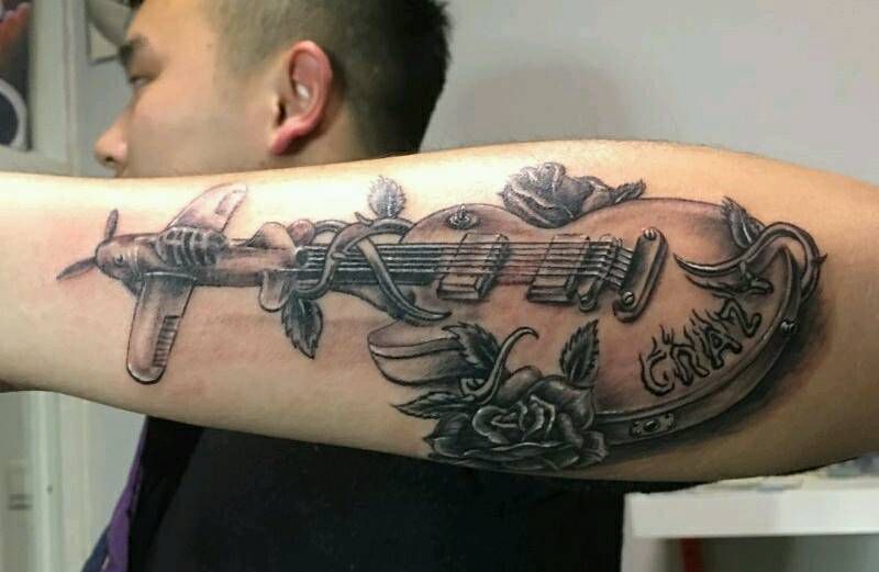 吉他纹身图片