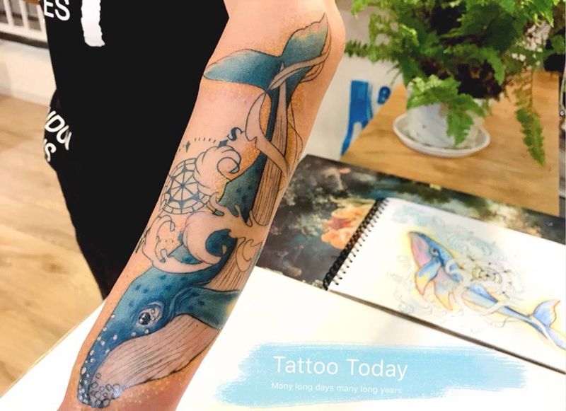 意义非凡的大鱼纹身图片_成品手稿手臂清新几何动物原创纹身图案